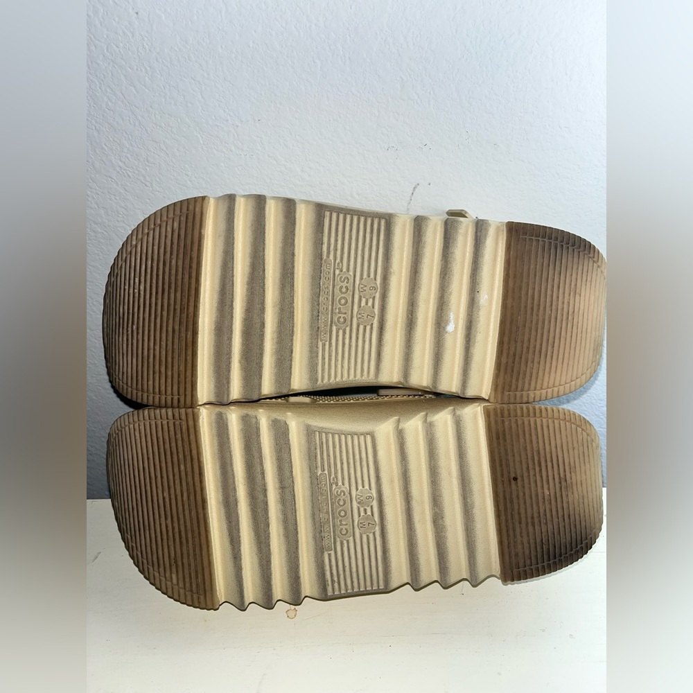 CROCS Platform Clogs with Backstrap in Neutral Be… - image 8